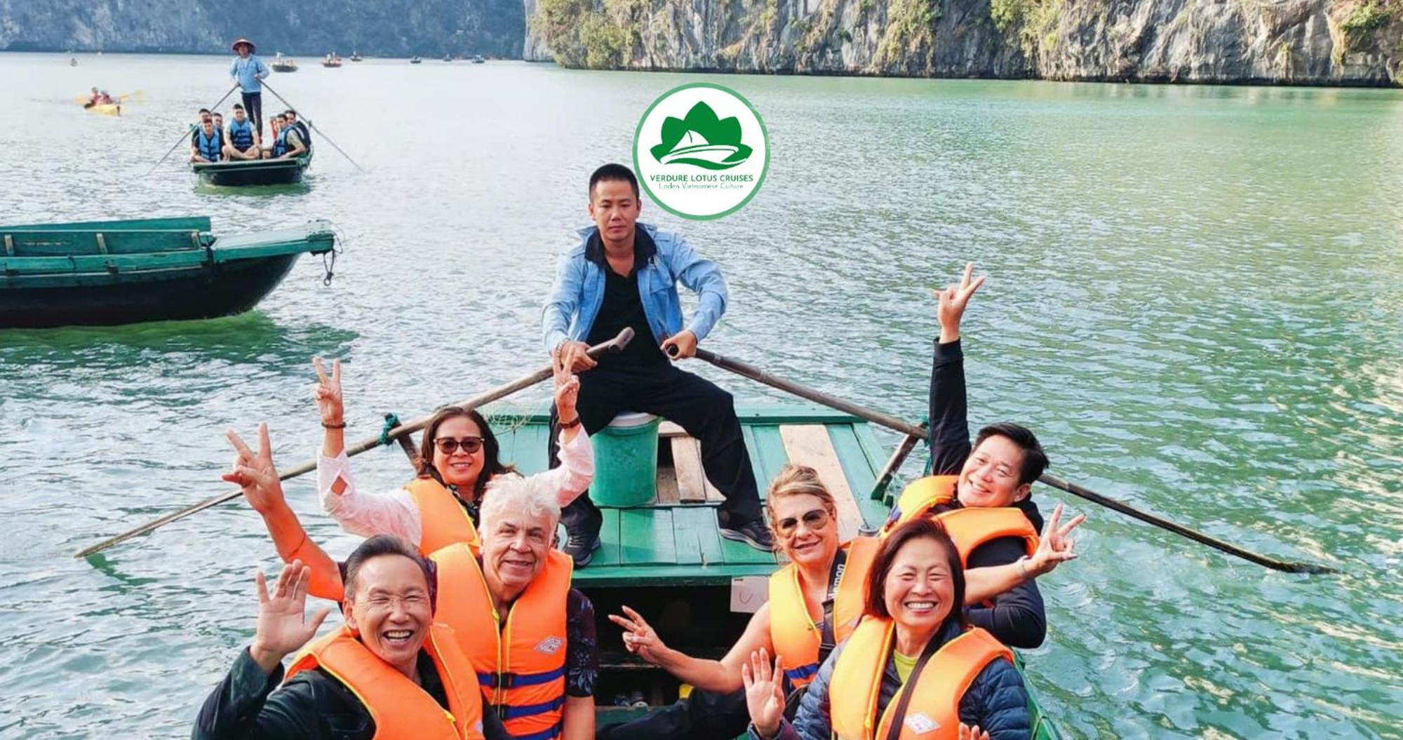 Verdure Lotus Classic Cruise Ha Long Exterior photo